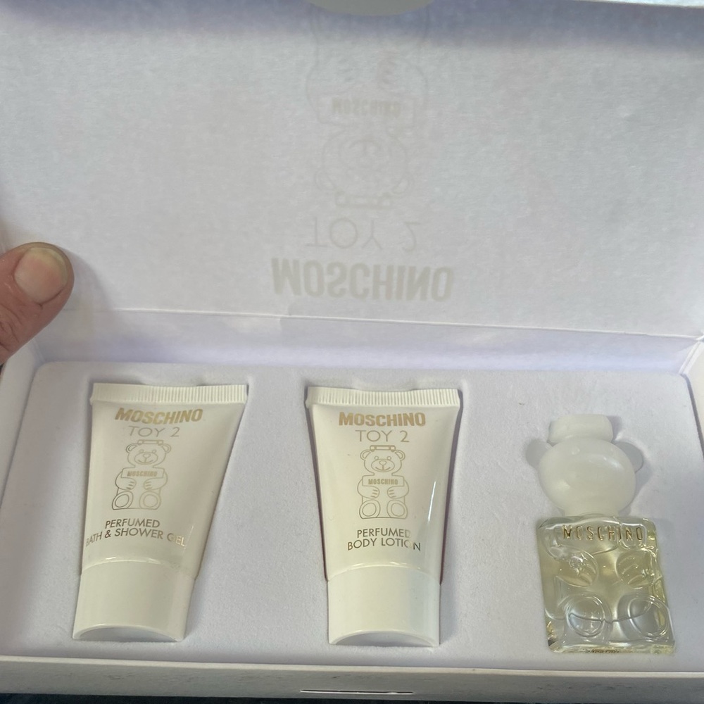 MOSCHINO TOY 2 3-piece Teddy Bear Perfume Fragrance Set